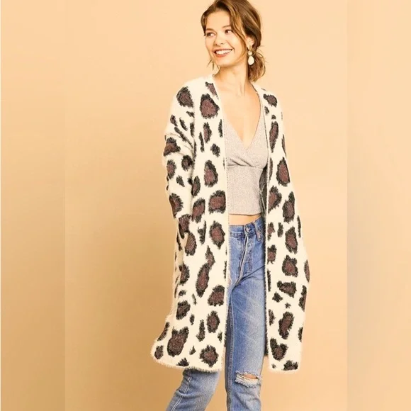 Umgee Fuzzy Eyelash Leopard Longline Open Front Cardi Cardigan Sweater - Picture 3 of 13